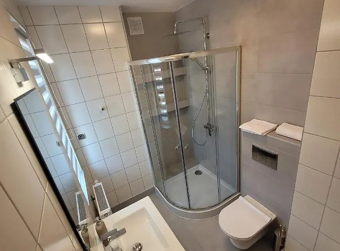 Wierzbowa 6 Z Klimatyzacja Daire *